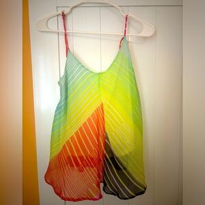 Billabong Women Tank Top in Small